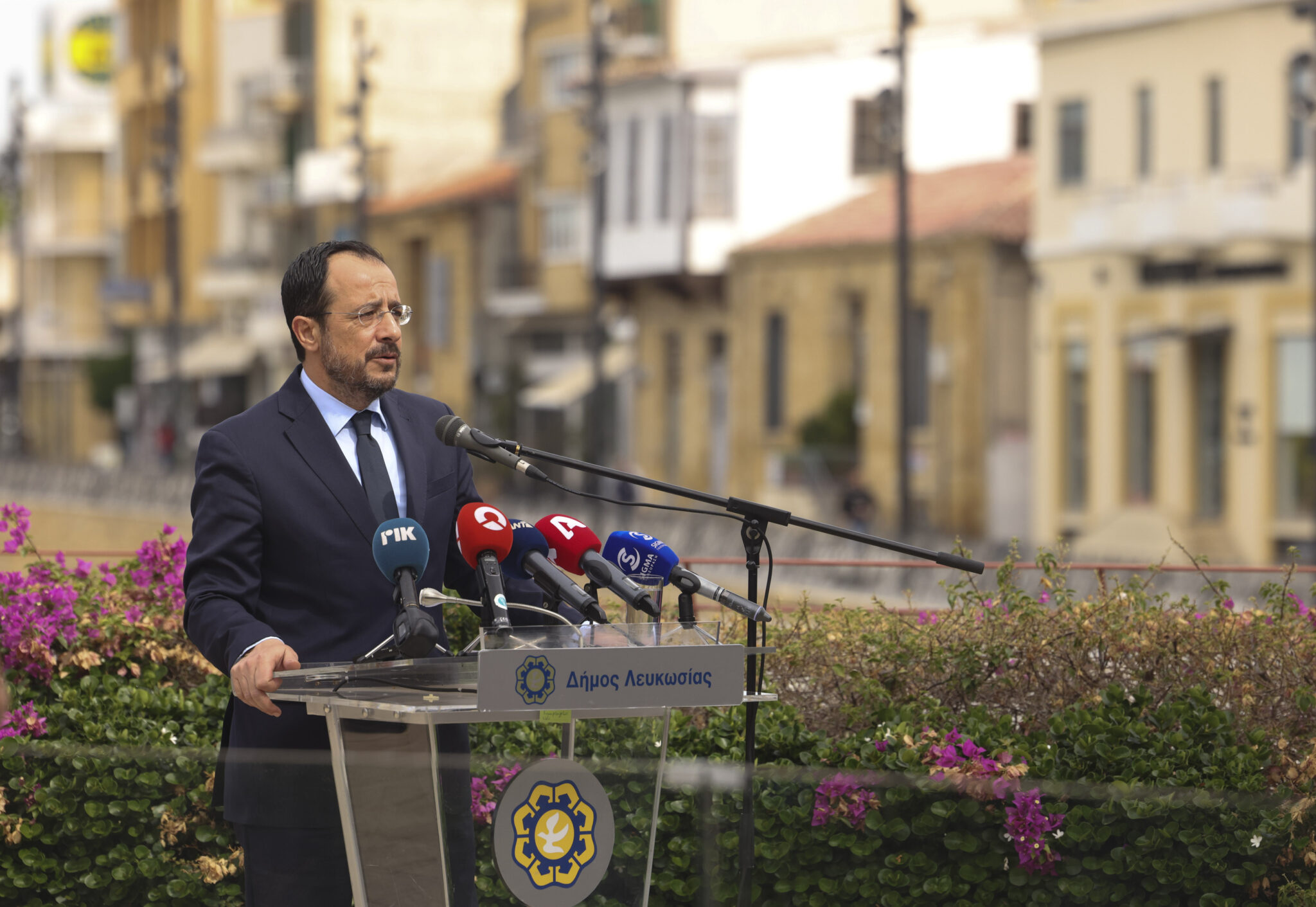 Η απάντηση ΠτΔ σε Τατάρ: «Πως δεν μπορεί να καθίσει στο τραπέζι για συζήτηση;»