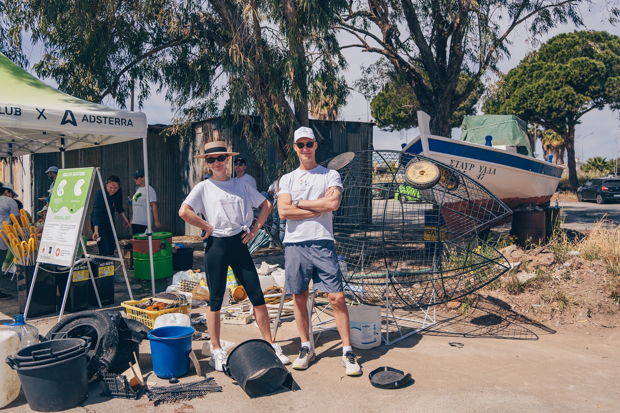 Έργο "Reclaimed Waters: A Reflection on Sea Pollution"