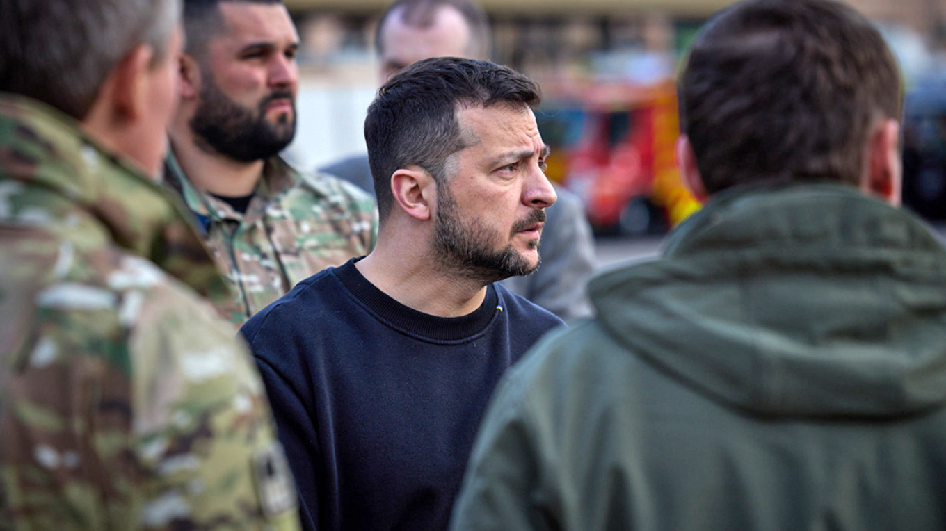 Ζελένσκι: Επίκειται πολύ μεγαλύτερη ρωσική επίθεση