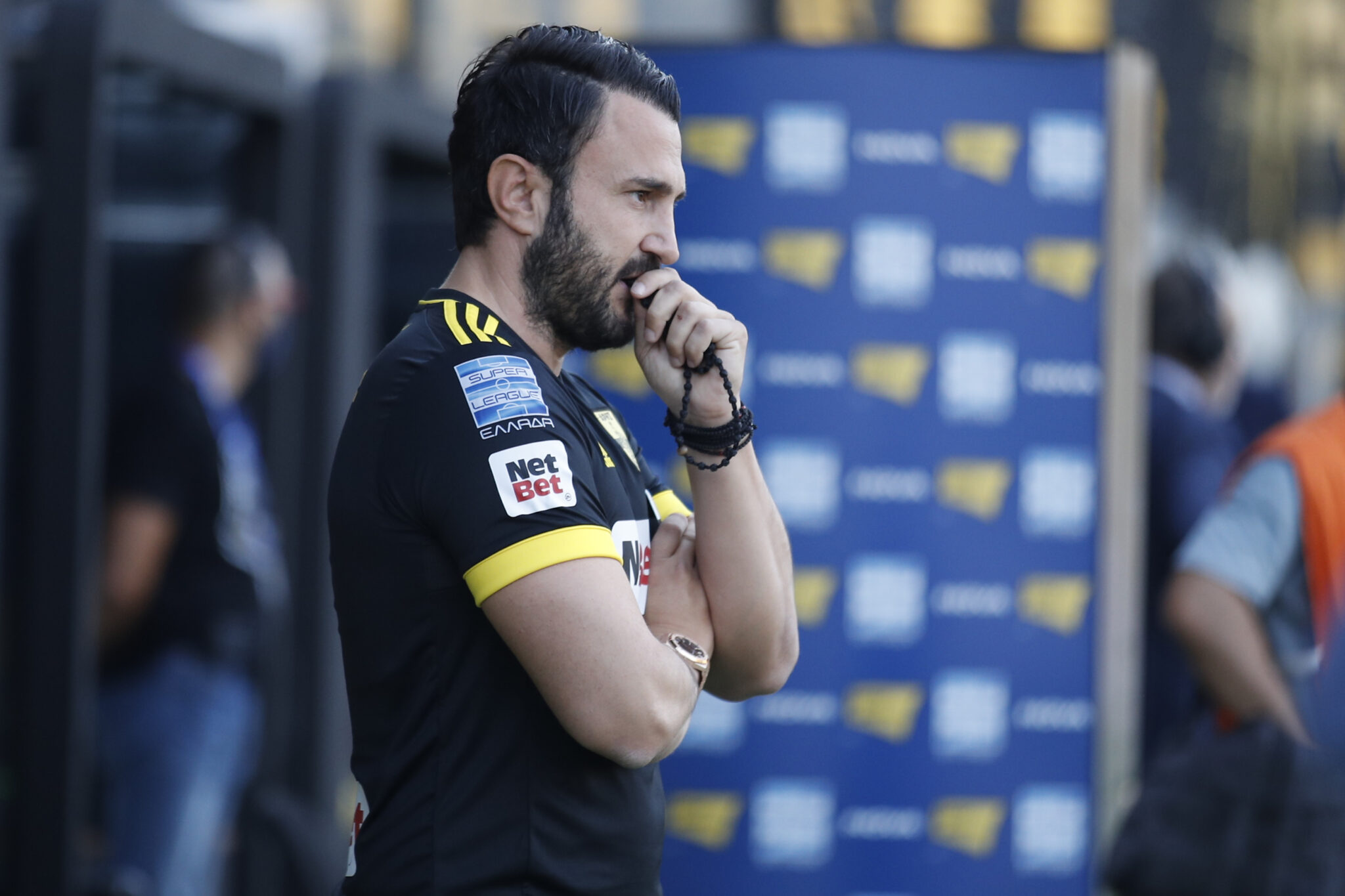 Φωτιά στα γραφεία του Άρη, καταστράφηκε η σουίτα του Καρυπίδη