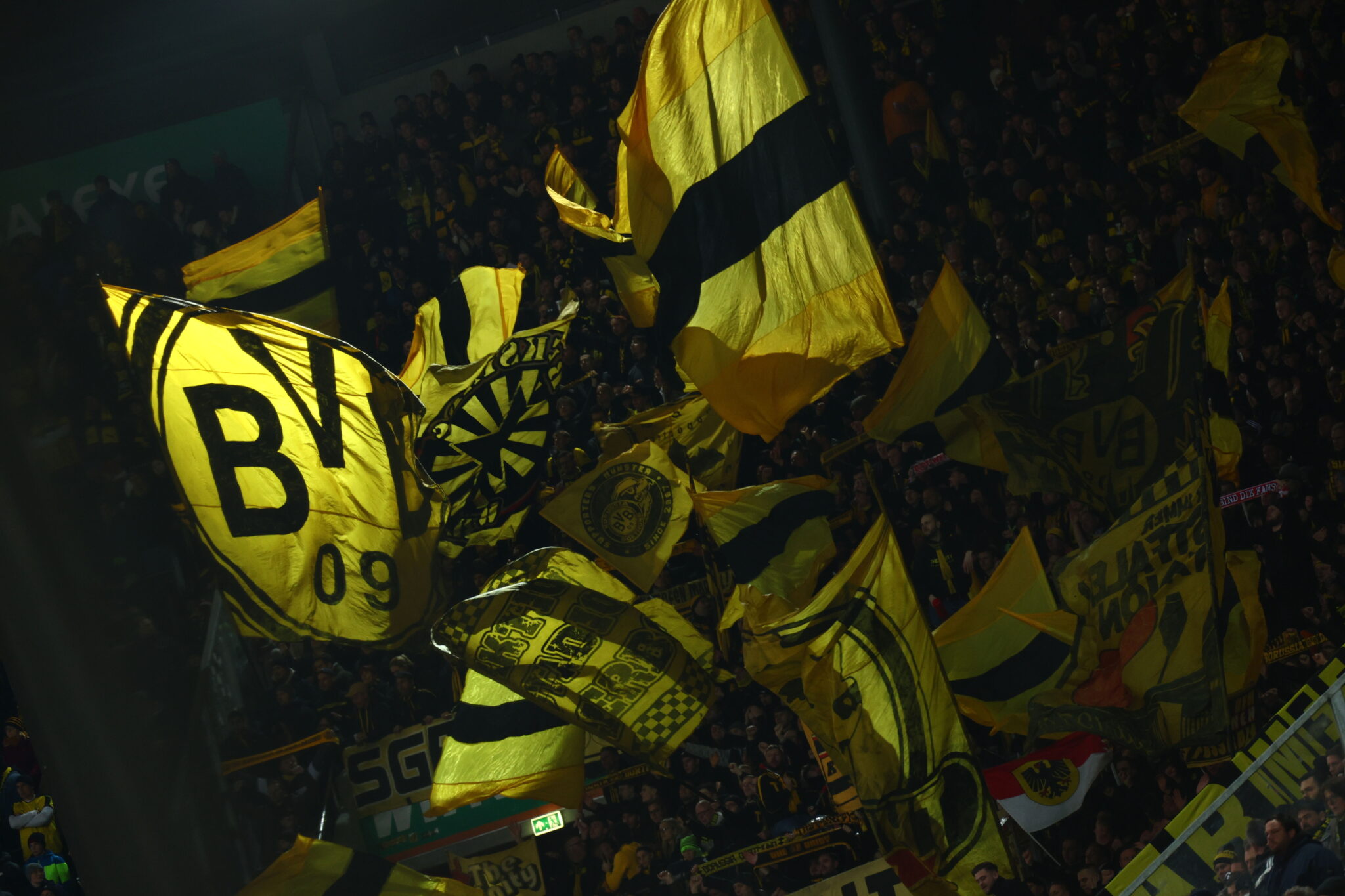 Η Ντόρτμουντ θα πάρει στον τελικό μαζί της 500 υπαλλήλους της