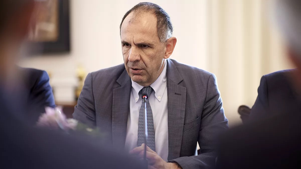 Γεραπετρίτης: Κύρωση μνημονίων μόνο όταν υπάρξει συμμόρφωση με Συμφωνία Πρεσπών