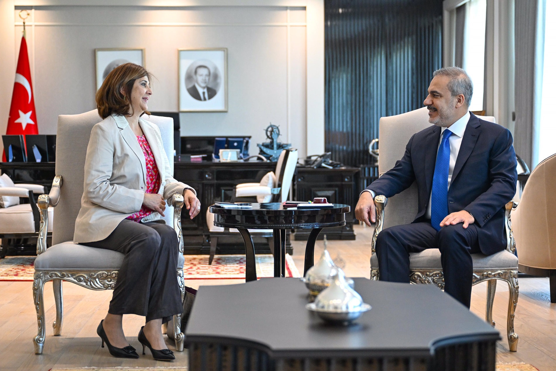 Συνάντησε Φιντάν στην Άγκυρα πριν την επάνοδό της στην Κύπρο η Ολγκίν