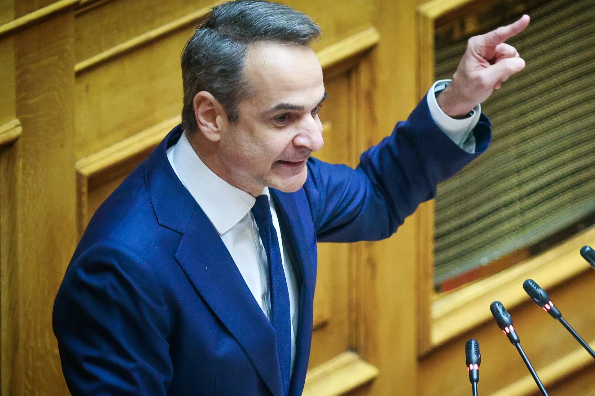 Αυστηρή προειδοποίηση Μητσοτάκη στη νέα ηγεσία της κυβέρνησης Β. Μακεδονίας