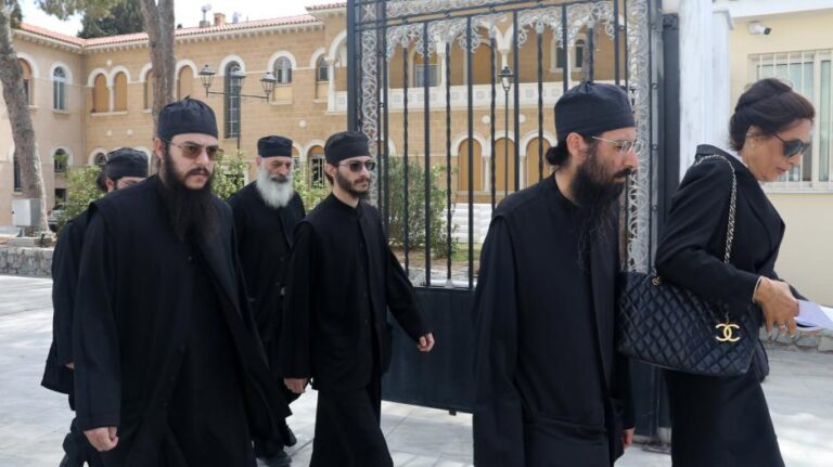 Μονή Αββακούμ: Τι θα γίνει μετά τη λήξη της τρίμηνης αργίας των αρχιμανδριτών