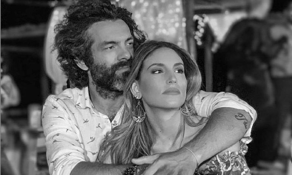 Αθηνά Οικονομάκου: Η πρώτη on-camera αντίδραση μετά το διαζύγιο (VIDEO)