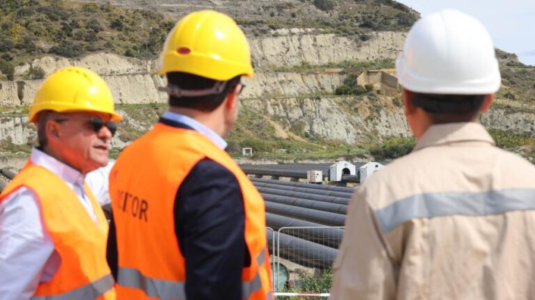 Σε ενεργειακό «Βατερλό» εξελίσσεται το τερματικό Βασιλικού