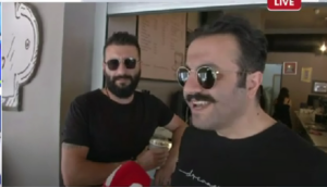 Κύπριοι σε παραλίες και καφετέριες : "Μας κέρδισε ο καφές και όχι οι εκλογές"