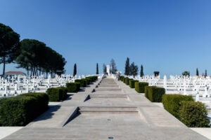 Ενταφιασμός επιπρόσθετων οστών του ήρωα της ΕΛΔΥΚ Ιωάννη Ηλιόπουλου