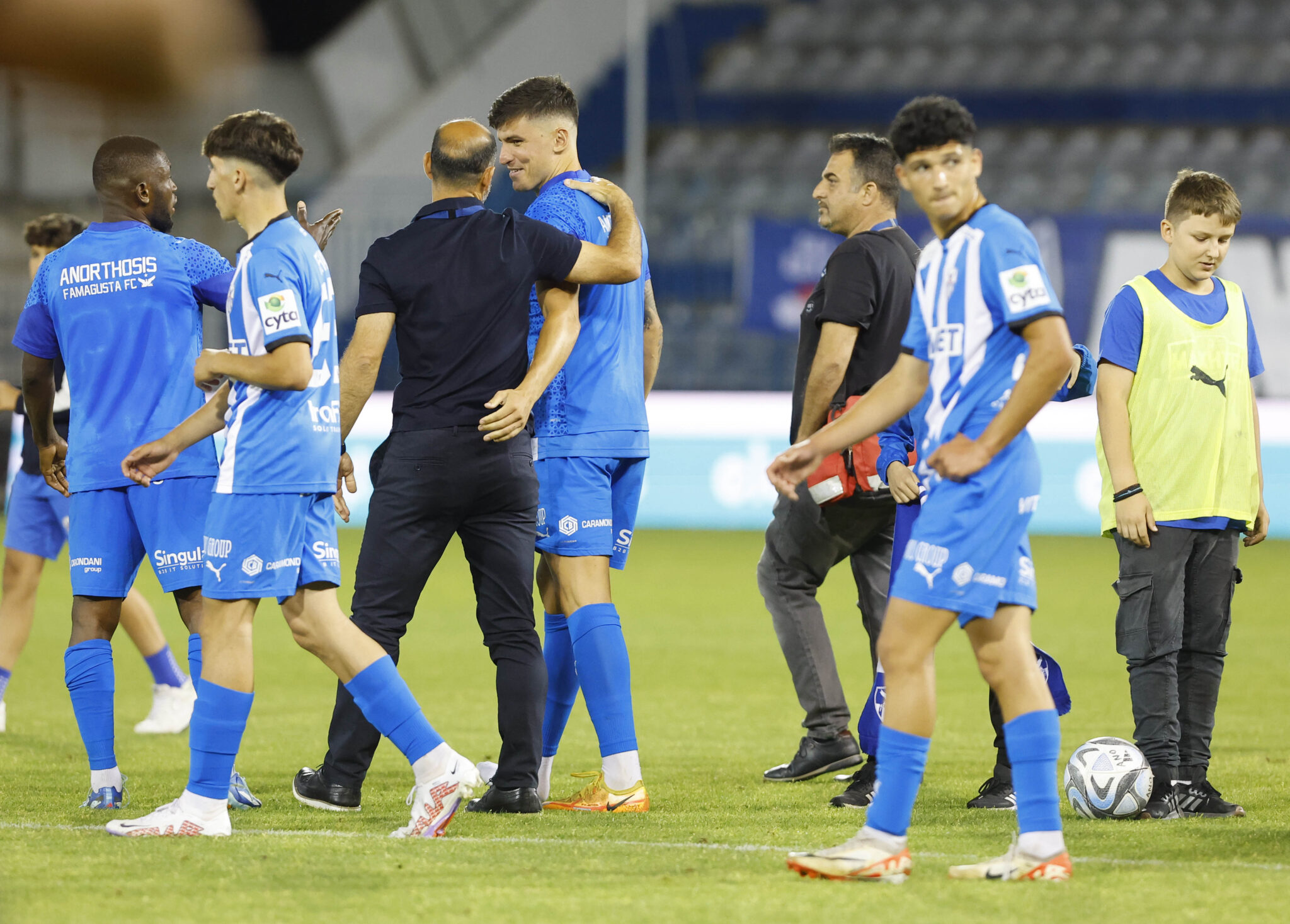 Η αποχώρηση από την τετραμελή επιτροπή και οι δυσκολίες στην Ανόρθωση