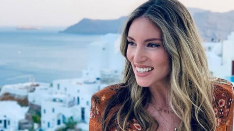 Αθηνά Οικονομάκου: Φωτογραφίζεται με τη μέλλουσα πεθερά της