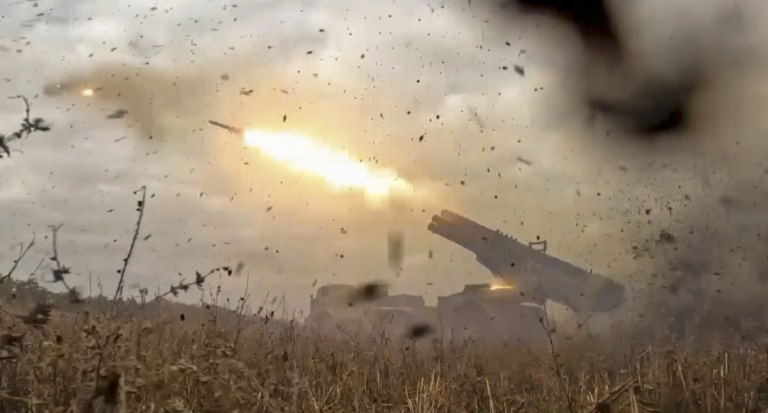 Μπαράζ ρωσικών επιδρομών σε όλη την Ουκρανία