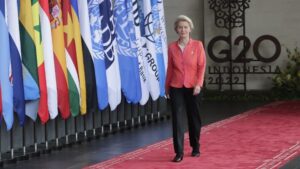 Τα κέρδη των ευρωσκεπτικιστών περιπλέκουν την υποψηφιότητα της φον ντερ Λάιεν