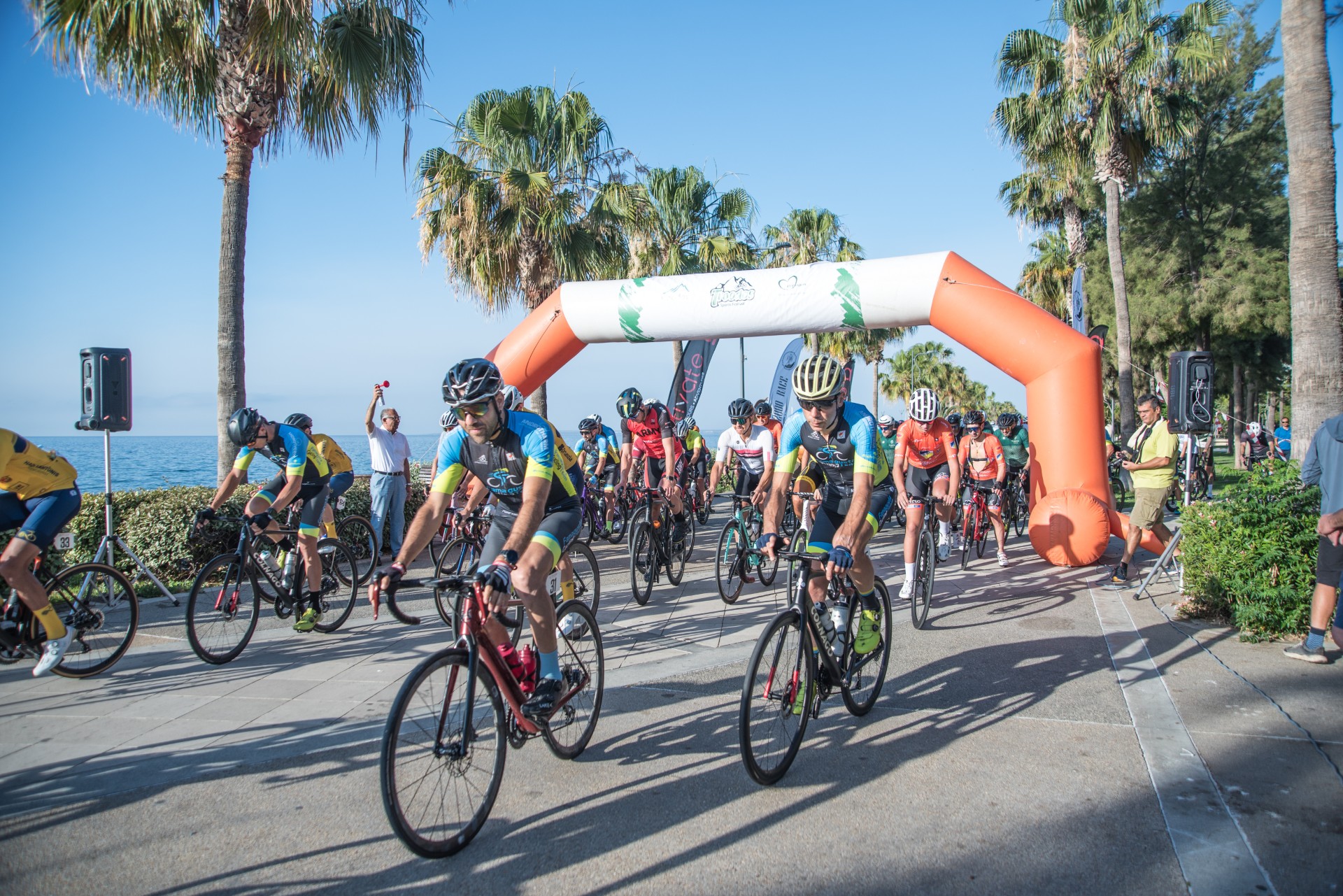 Μοναδικές ποδηλατικές στιγμές στο «0-2000 Challenge»