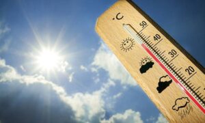 Άρχισε η επέλαση ζέστης, τους 37 αγγίζει ο υδράργυρος