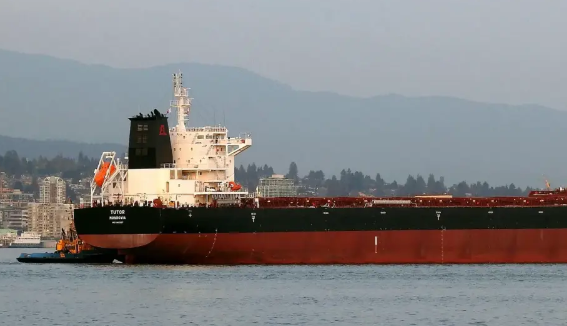 Υεμένη: Το εμπορικό πλοίο Tutor φέρεται βυθίστηκε στην Ερυθρά Θάλασσα