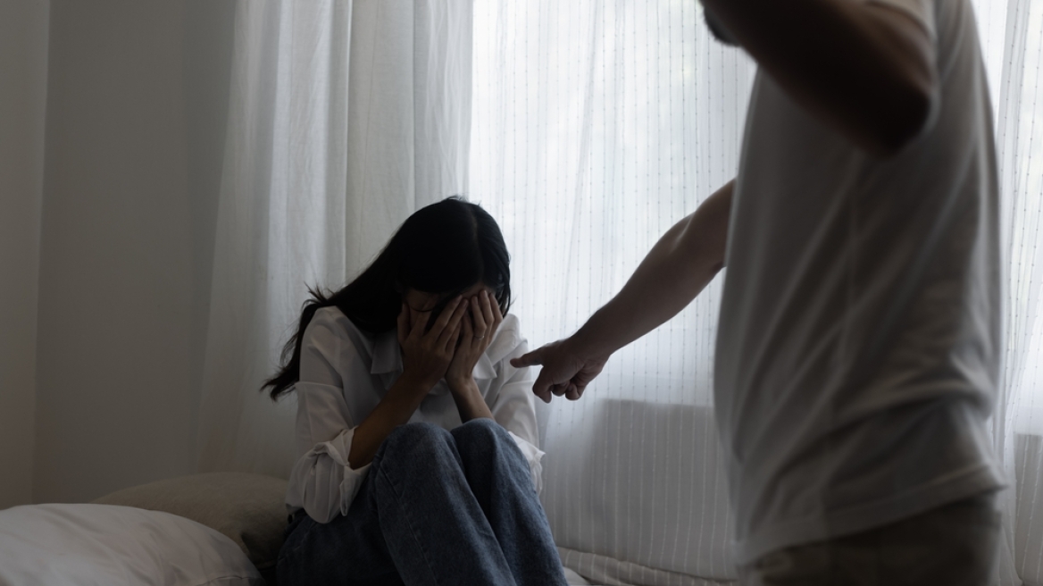 Καταγγελία σε βάρος και δεύτερου γνωστού δικηγόρου στην Ελλάδα για κακοποίηση