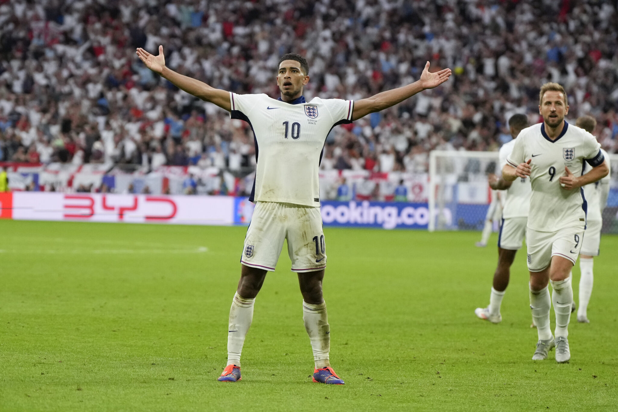 Στο παρά τσακ αποκλεισμός… την έσωσε ο Μπέλινγχαμ