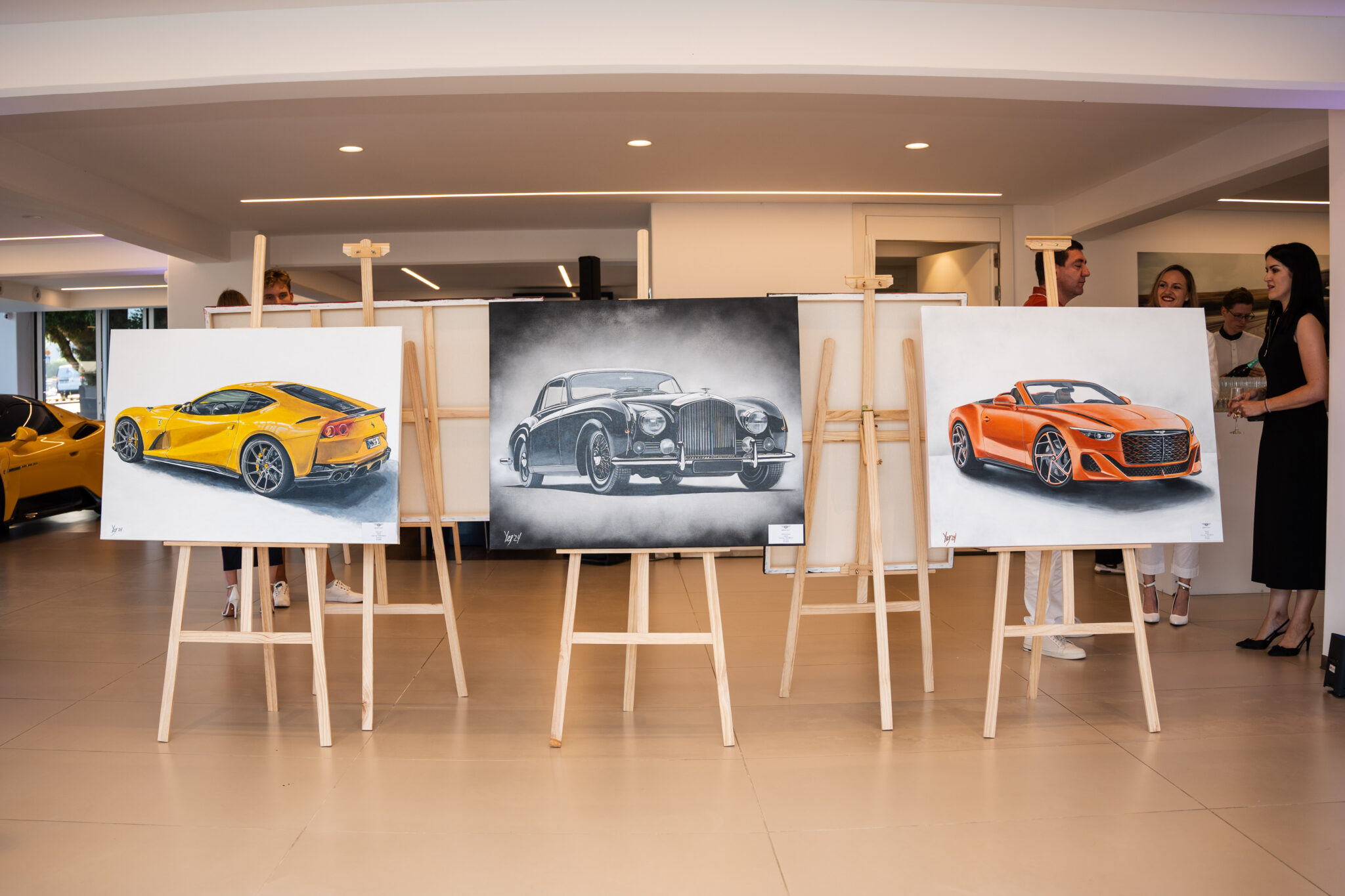 Bentley Κύπρου: Εντυπωσιακή Έκθεση Τέχνης με Σύγχρονα και Μοντέρνα Έργα