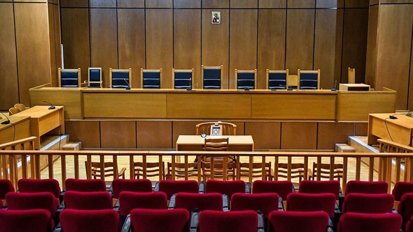 Οι δικηγόροι προτείνουν πανελλαδική αποχή στις 16 Σεπτεμβρίου