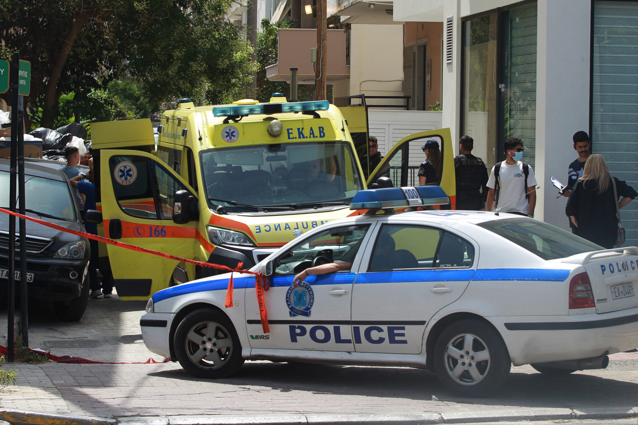 Δολοφονία στο Ψυχικό:Τουλάχιστον 35 διαμπερή τραύματα φέρει η σορός του 54χρονου