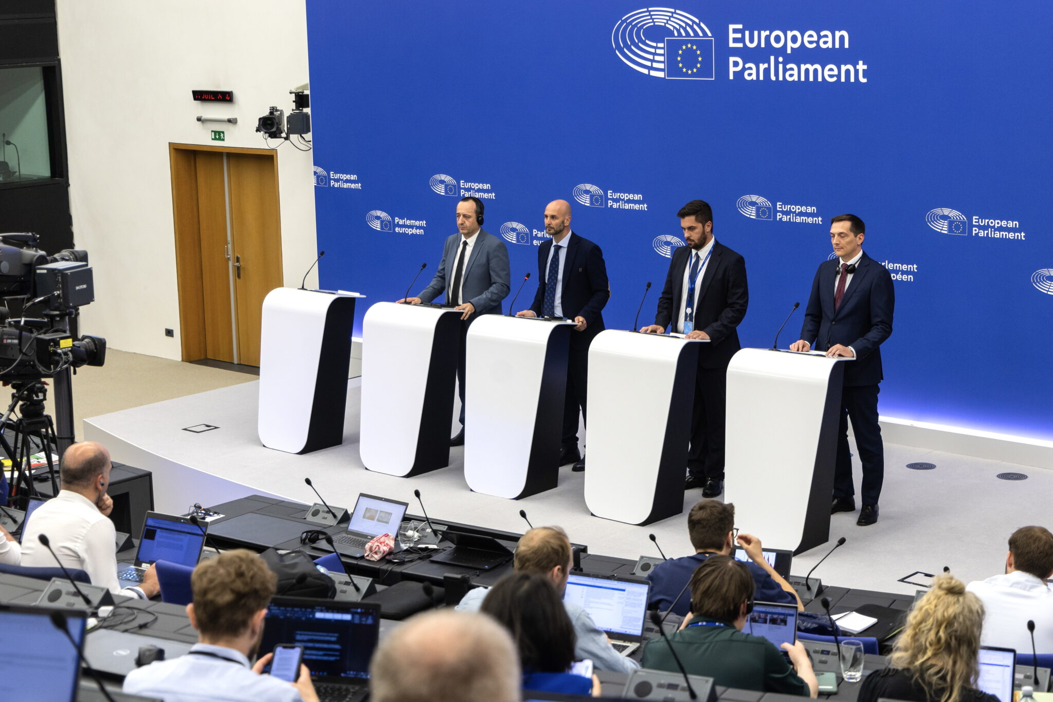 Κυρώσεις κατά της Τουρκίας ζητούν από την ΕΕ Ευρωβουλευτές