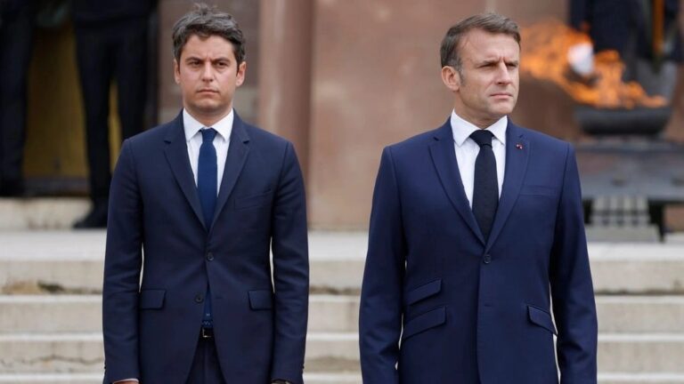Ο Μακρόν αποδέχθηκε την παραίτηση της κυβέρνησης Ατάλ