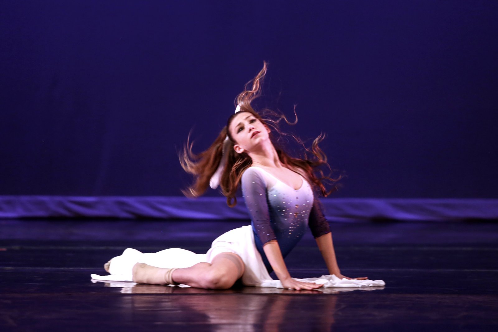 Η Σύλβια Τερζή απευθύνει έκκληση για στήριξη των νέω ταλέντων του νησιού