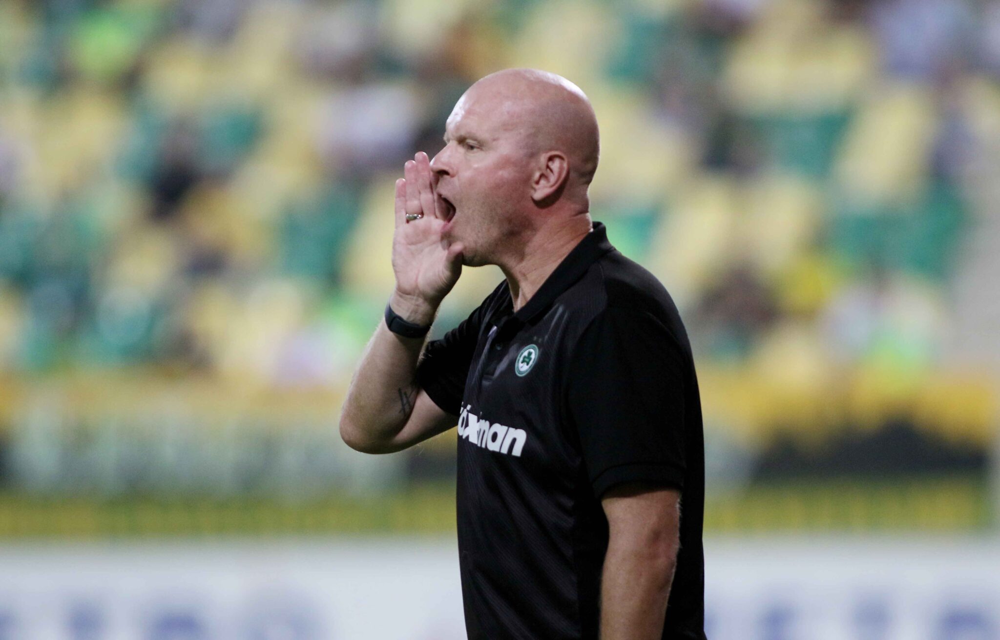 Πάνω από 40.000 Άγγλοι οπαδοί στο Ντίσελντορφ, μόνο 6.000 εντός γηπέδου