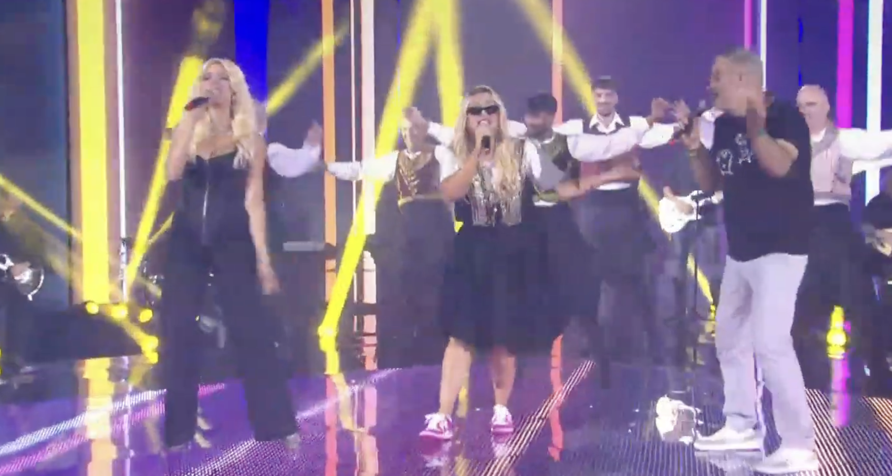 Λούης και Καραντώνη έκαναν μουσικό hit τη “Βράκα”