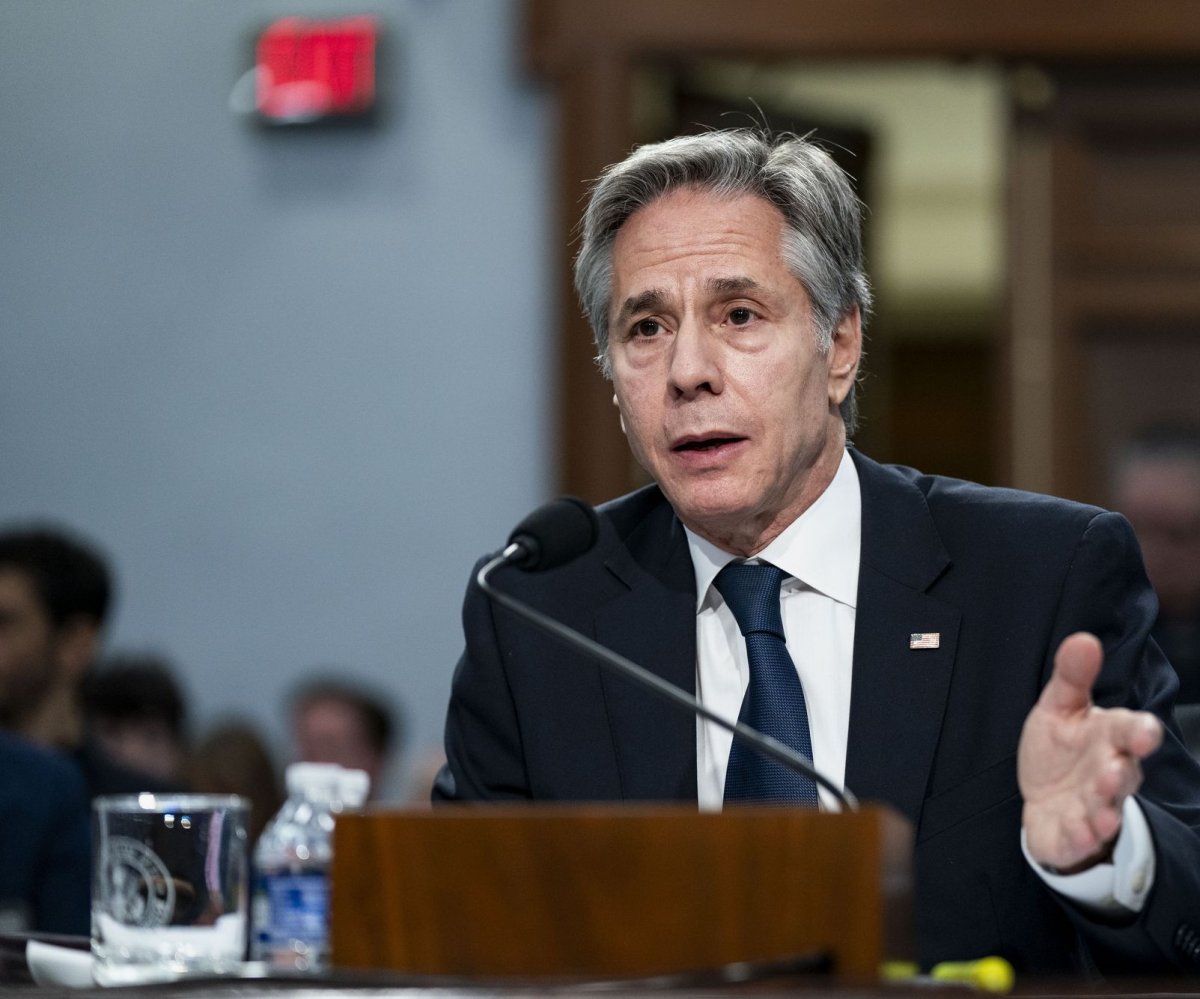 Στη Μέση Ανατολή ο Μπλίνκεν σε μια νέα προσπάθεια για εκεχειρία