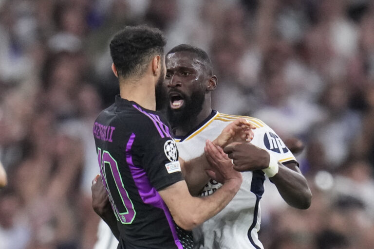 Η Γιουνάιτεντ έκανε «διπλή» πρόταση στην Μπάγερν και πήρε… αρνητική απάντηση