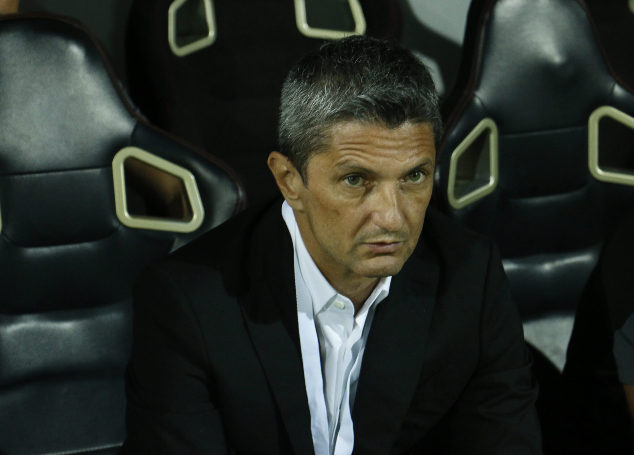 Ο Εκόνγκ φεύγει, περιμένει Ντρκούσιτς ο ΠΑΟΚ