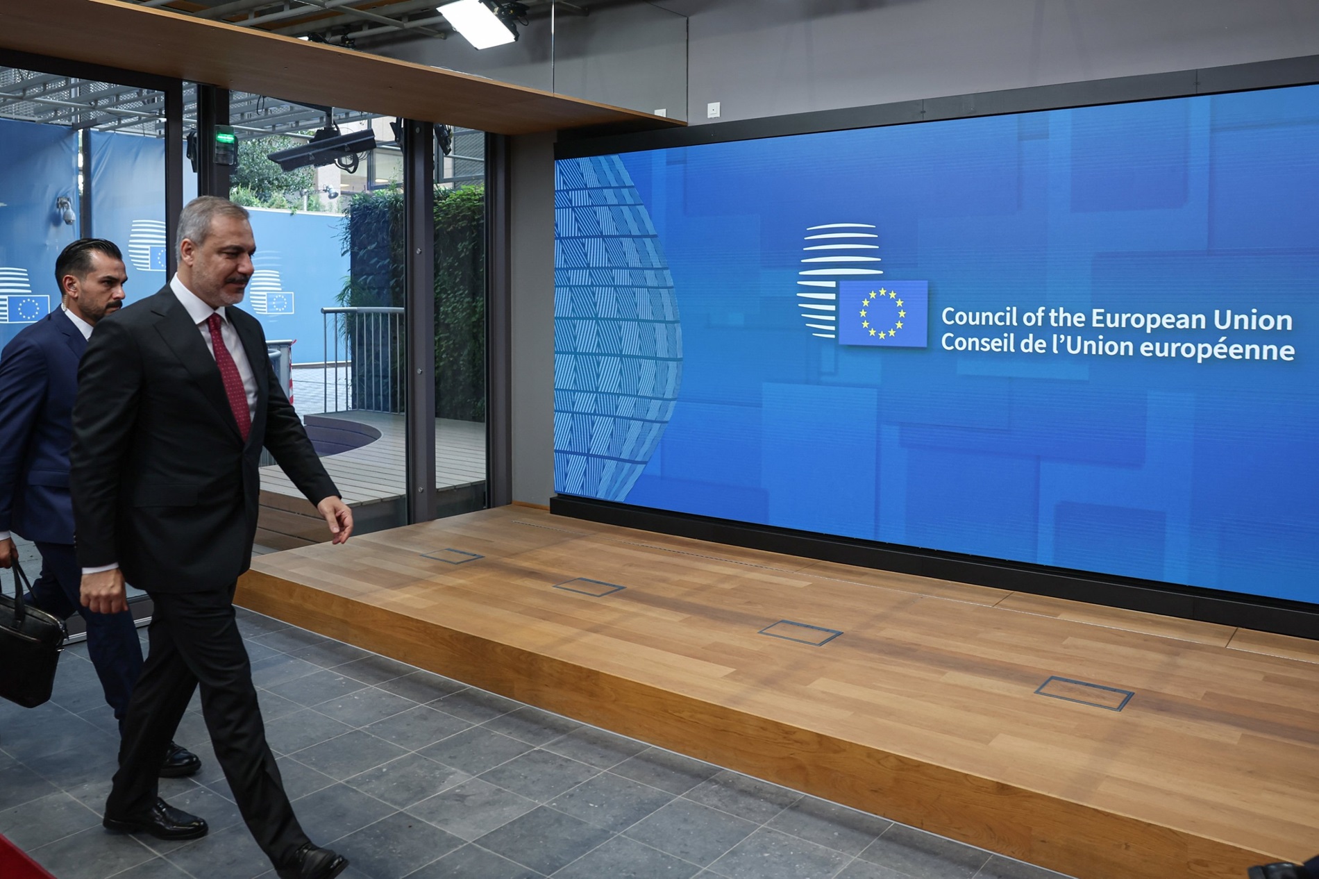 Το μήνυμα στάληκε, τώρα απομένουν οι πράξεις