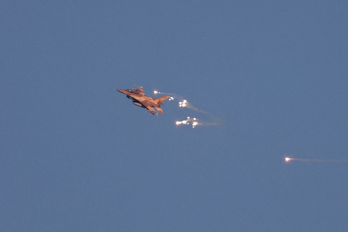 Sky News: Τι δείχνει η αντίδραση του Ισραήλ στην ευρεία επίθεση της Χεζμπολάχ