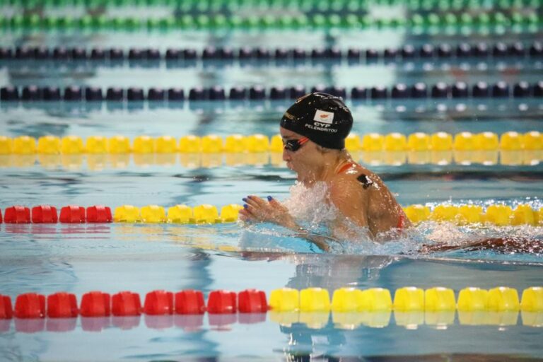 Πρόκριση στον τελικό με τον καλύτερο χρόνο των προκριματικών για την Πελενδρίτου