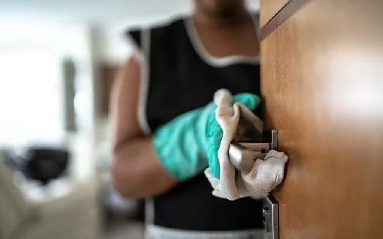 Οι συντεχνίες περιμένουν πρόταση από το Υπουργείο Εργασίας για ξενοδοχειακή