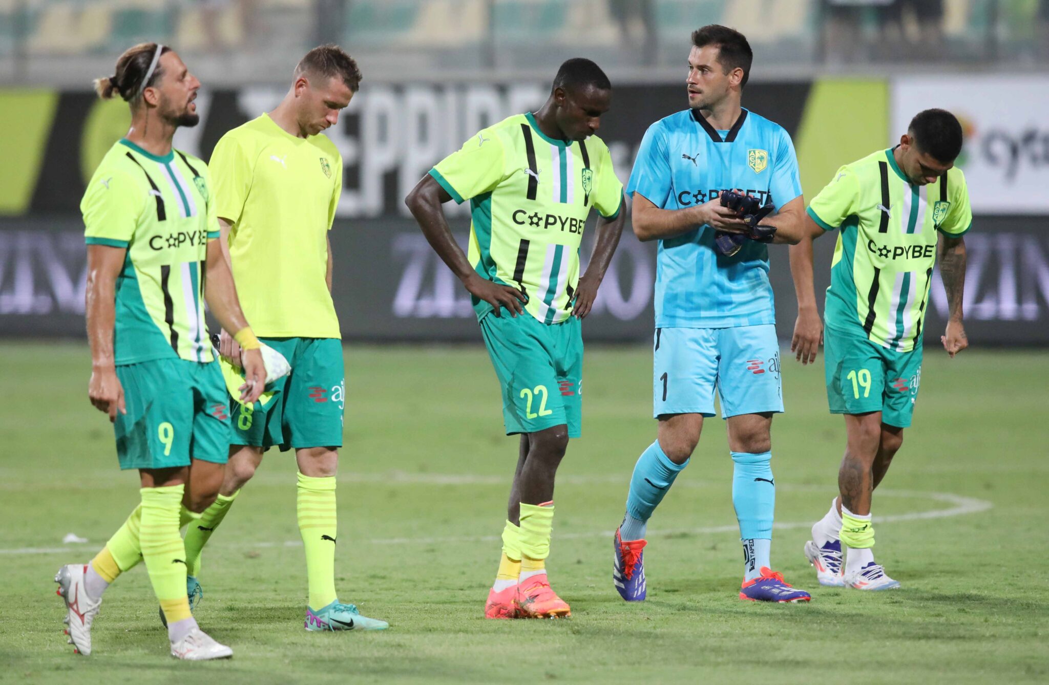 «Βάρυνε» κι άλλο το κλίμα στην ΑΕΚ, η επόμενη μέρα και η απογοήτευση του κόσμου