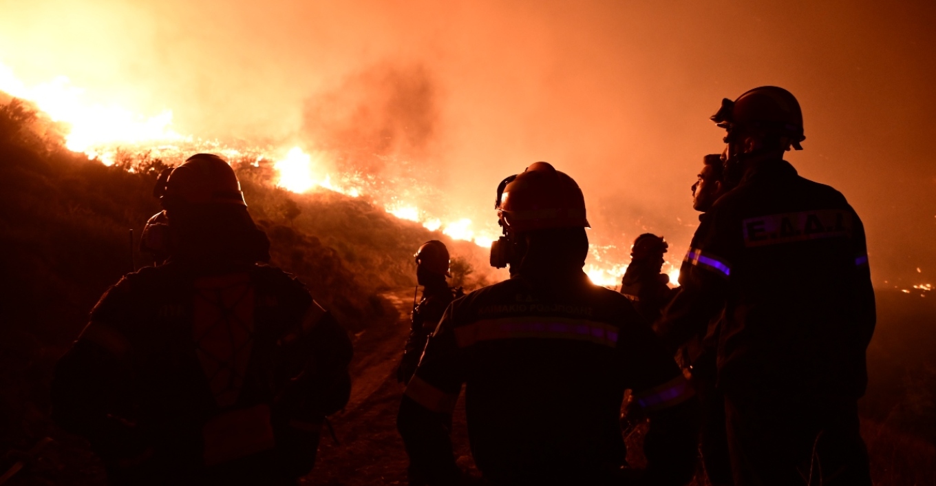 Το φαινόμενο των κηλιδώσεων: Γιατί εξαπλώθηκε γρήγορα το μέτωπο στην Αττική;