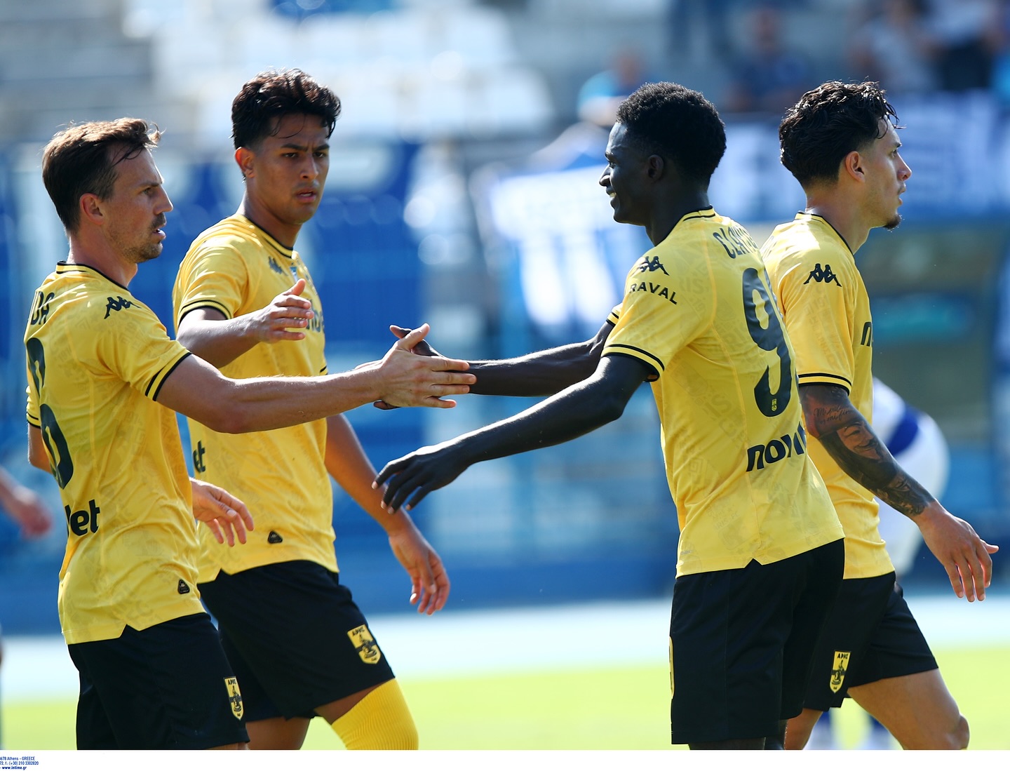 Λύγισε τον αξιόμαχο Εθνικό και έφυγε για τους «16» ο… σβηστός Άρης