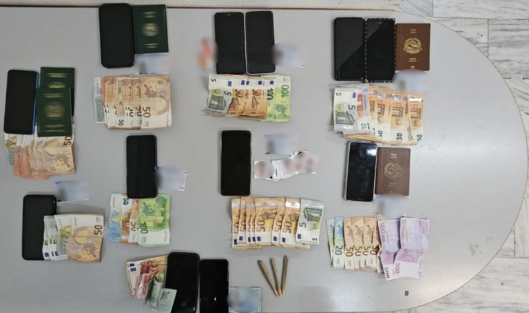 Καταδίωξη στην Αθήνα: Σύλληψη διακινητών με στοιβαγμένους μετανάστες σε όχημα