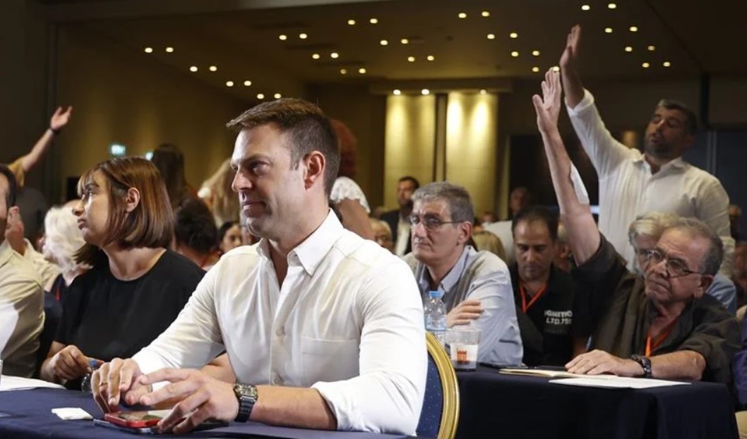 ΣΥΡΙΖΑ: Ο Κασσελάκης λίγο πριν την «έξωση», τα σενάρια για την πρόταση μομφής