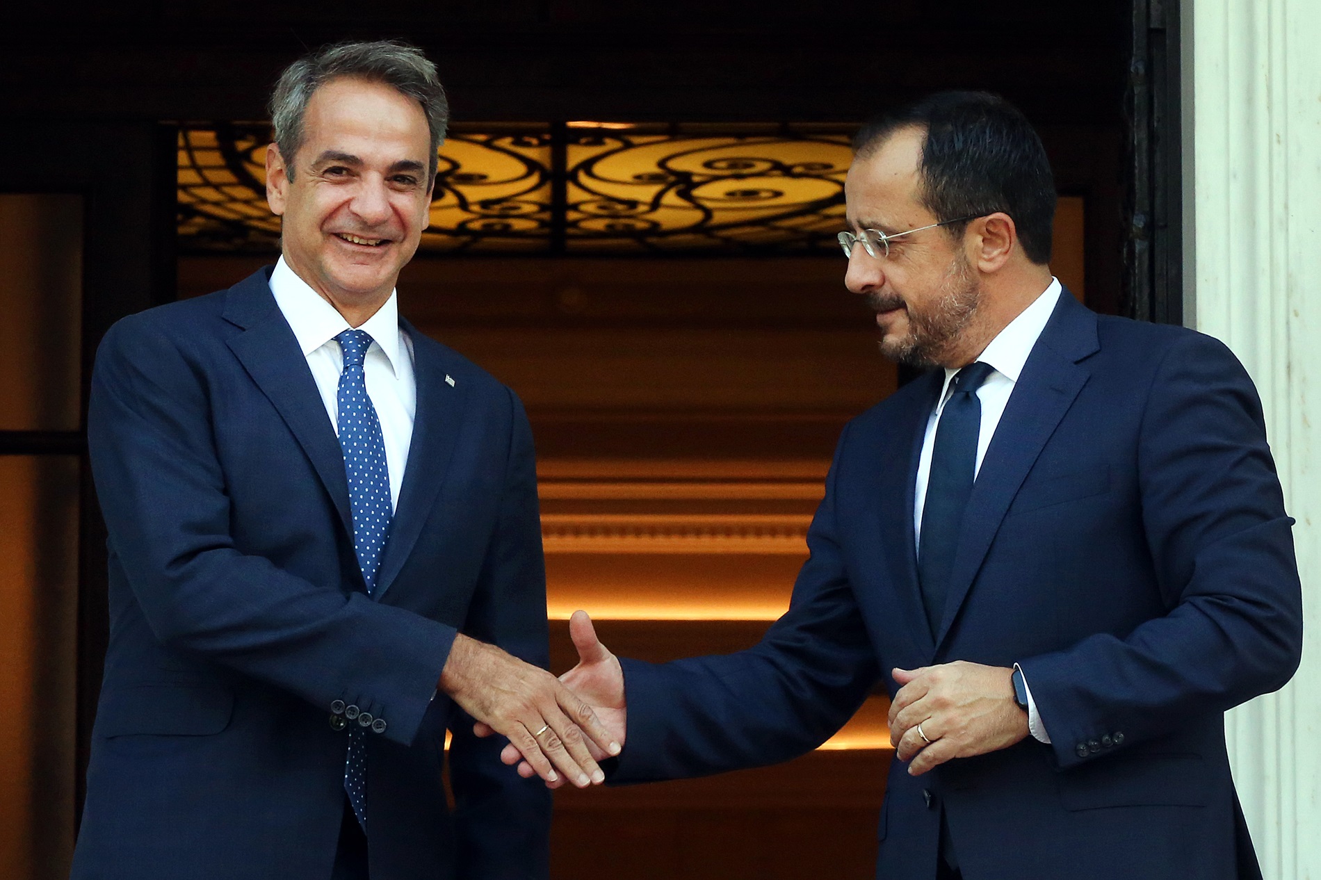 Χριστοδουλίδης από Μαξίμου: «Κοινές ανησυχίες Λευκωσίας-Αθηνών»