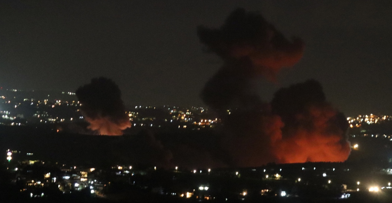 Νέες ισραηλινές επιθέσεις στον Λίβανο: 3 νεκροί, ανάμεσά τους μέλη της Χεζμπολάχ