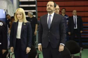 Το παρασκήνιο της απόφασης της Αννίτας να μείνει στην Κύπρο