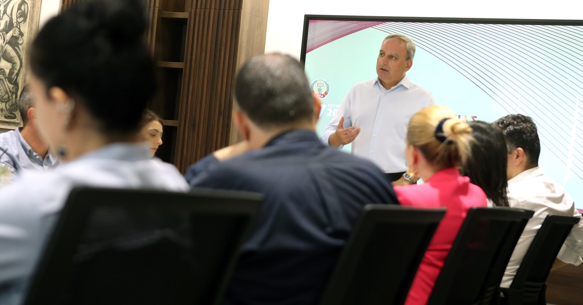 Αναλαμβάνει δράσεις για κορυφαία ζητήματα το ΑΚΕΛ (ΒΙΝΤΕΟ)