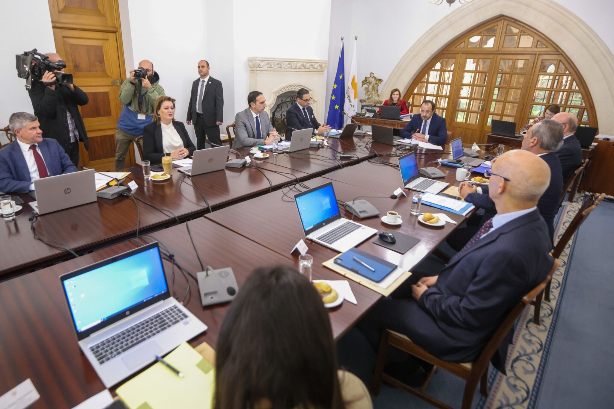 «Θρίλερ» η απόφαση για τον Great Sea Interconnector, πολύωρη σύσκεψη ΠτΔ-Σαββίδη