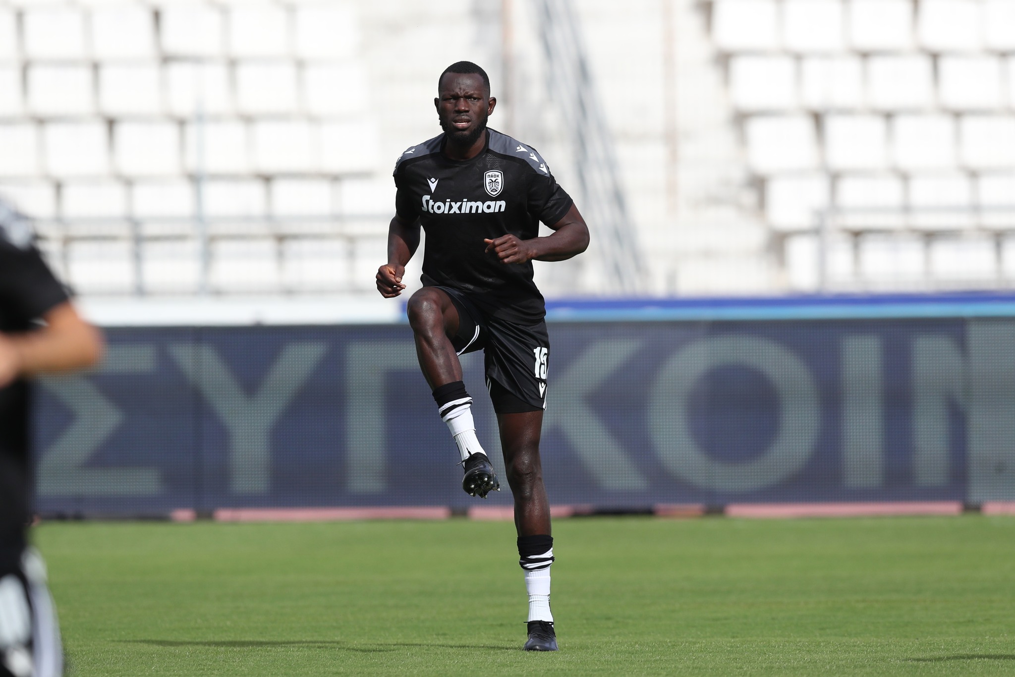 «Κρίνεται» του Κόλεϊ για Στεάουα