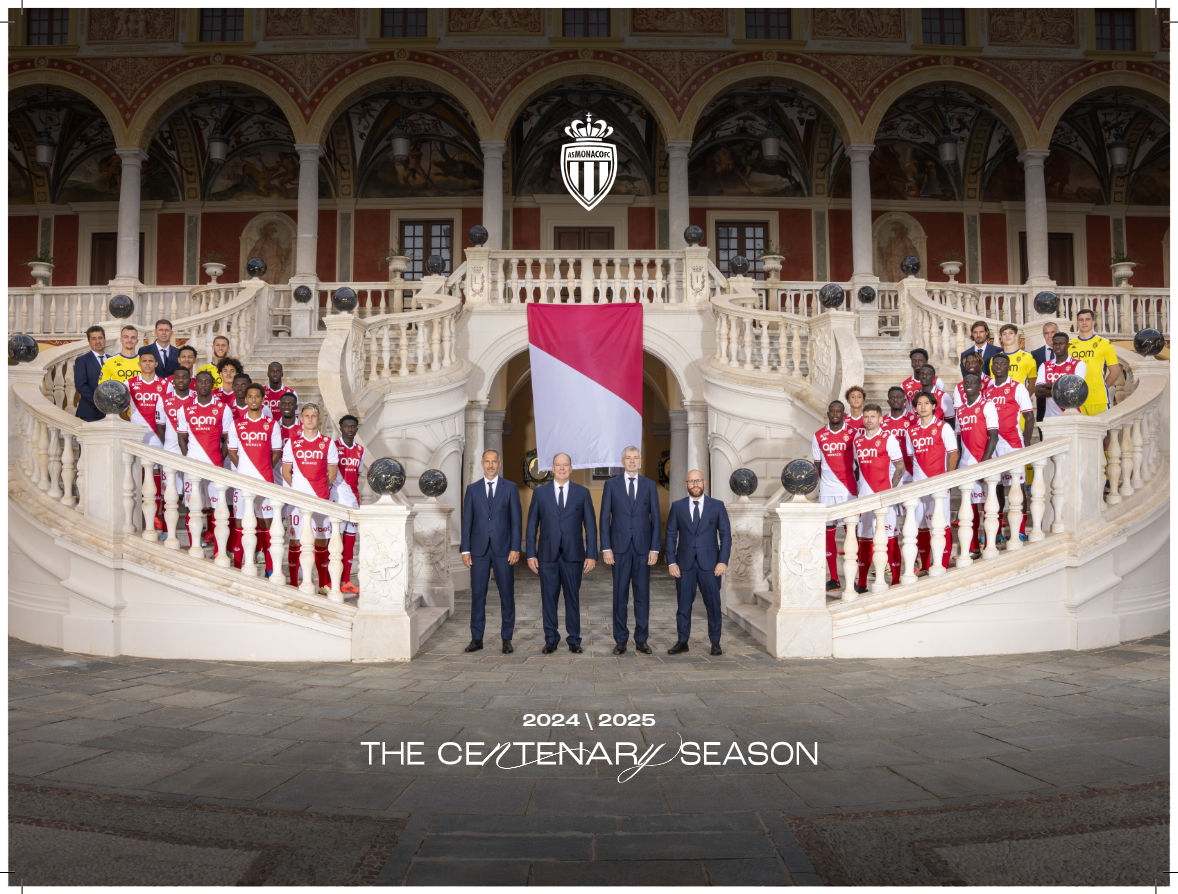 Η εμβληματική επίσημη φωτογραφία της AS Monaco με τον Πρίγκιπα Αλβέρτο Β’