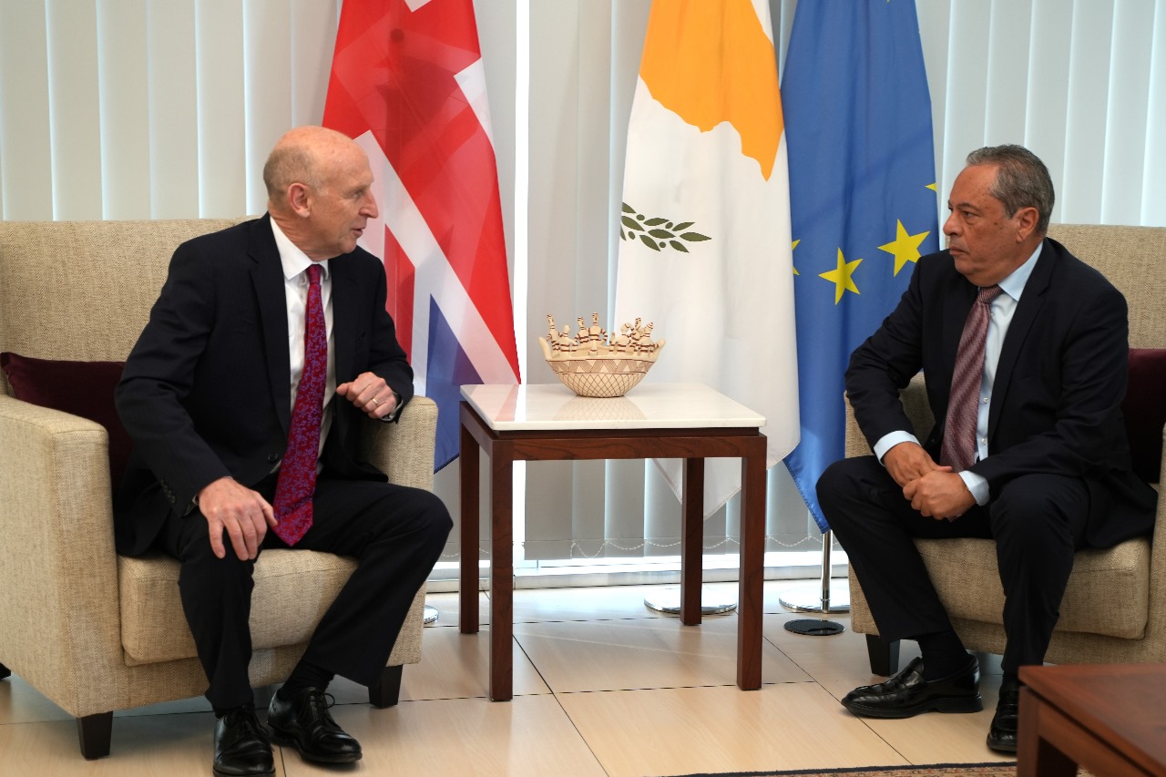 Στη Λευκωσία ο Υπουργός Άμυνας του Ηνωμένου Βασιλείου, συνάντησε τον Πάλμα